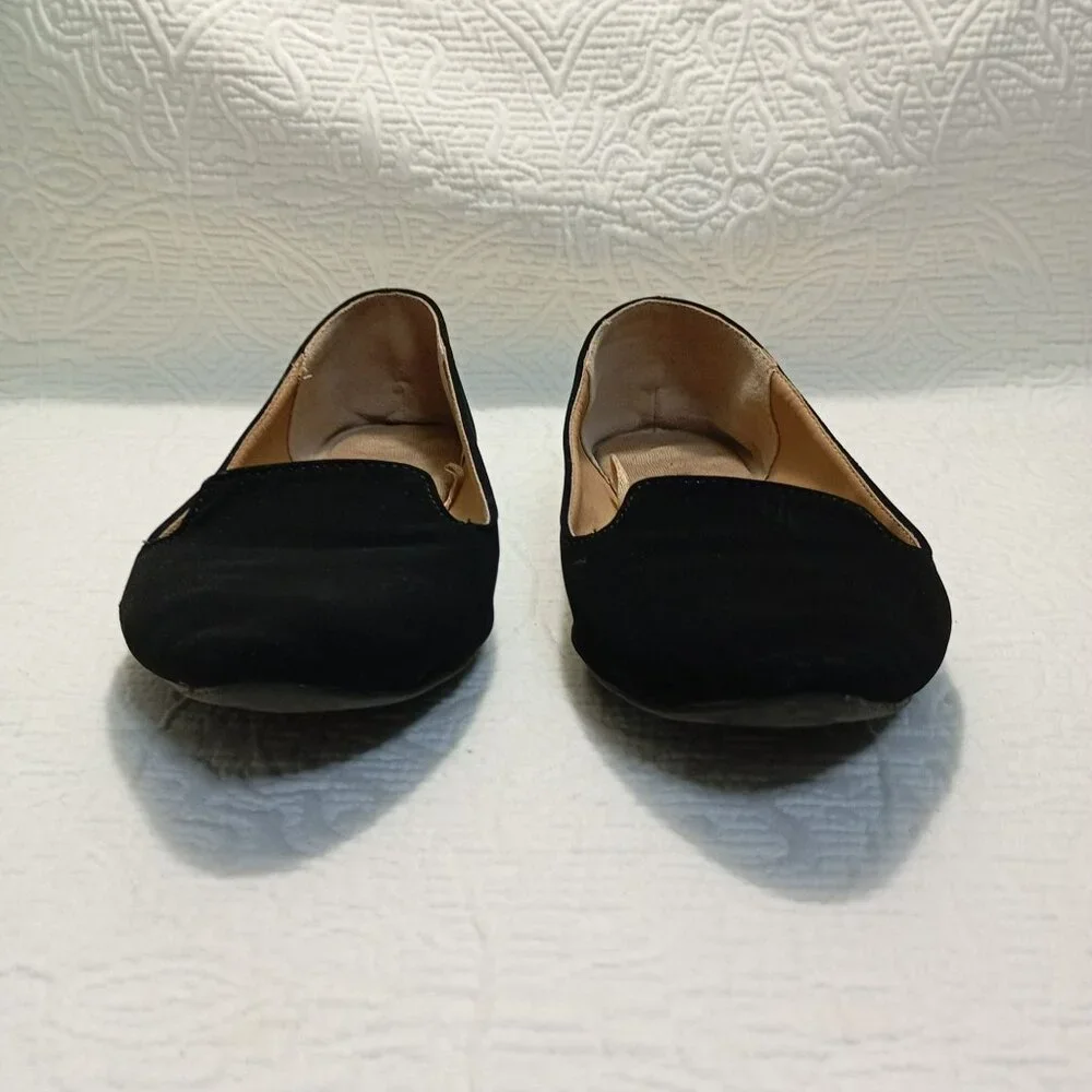 MADRAS Pointed-Toe Slip-On Flats For Women Size 7 Elegant Comfortable Design